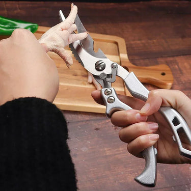 Powerful chicken bone scissor